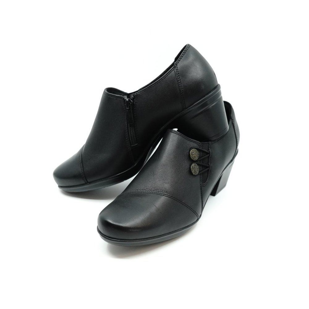 Clarks Emslie Warren Loafer, 7.5 Wide